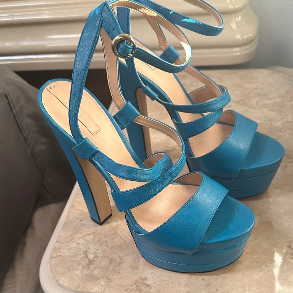 Aldo Women's Vibrant Blue Platform Sandals - Picture 2 of 5